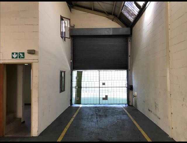 305M² FACTORY FOR SALE IN PAROW CENTRAL